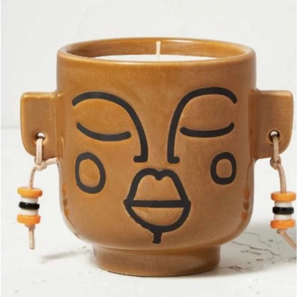 Ceramic face candle. Notes of lemon mingled with blooming geranium. - Picture 2 of 6